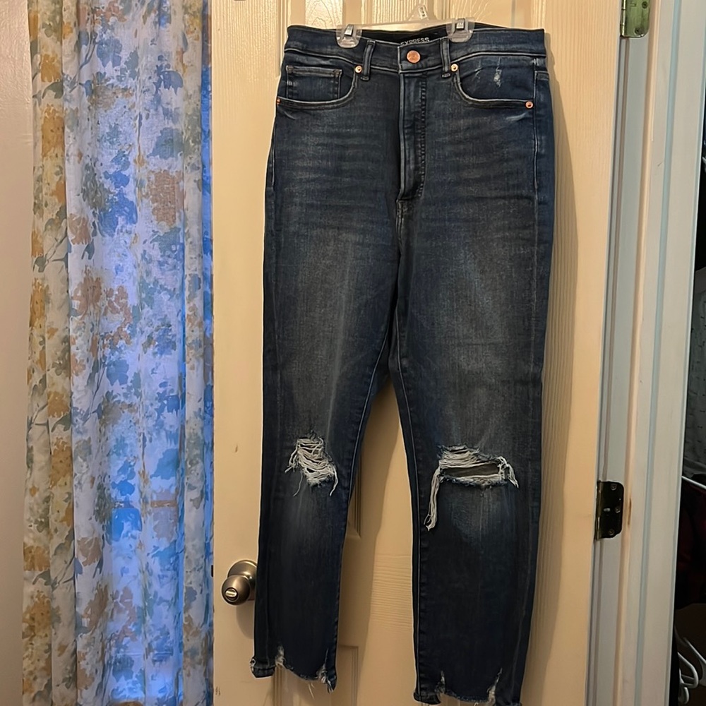 Express woman jeans, size 10R slim ankle super high rise